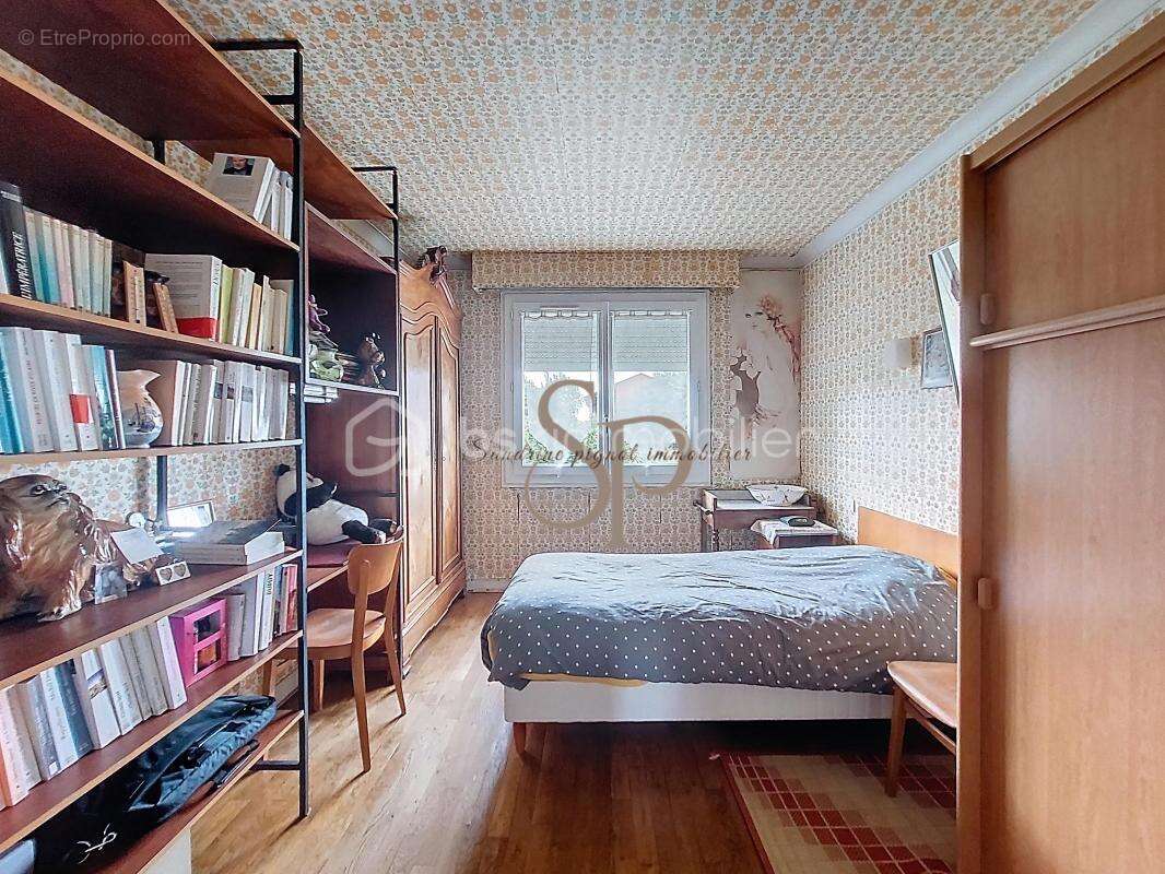 Maison 5 pièces 4 chambres - photo 12