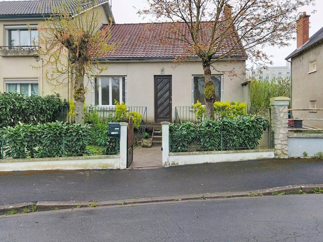 Photo 1 - Maison à CHATEAUROUX