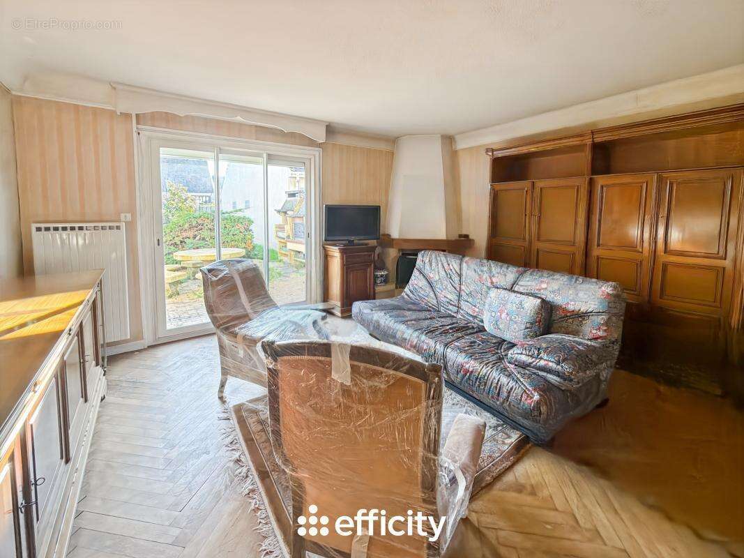 Maison à VILLIERS-SUR-MARNE