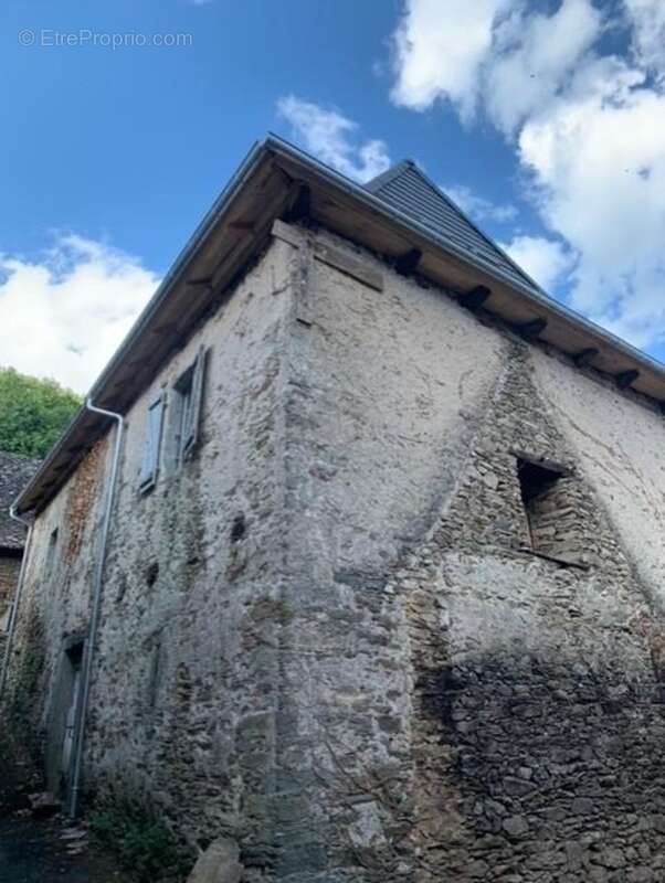 Une affaire: Belle maison de Vigneron Vallée du Lot à rénover - photo 10