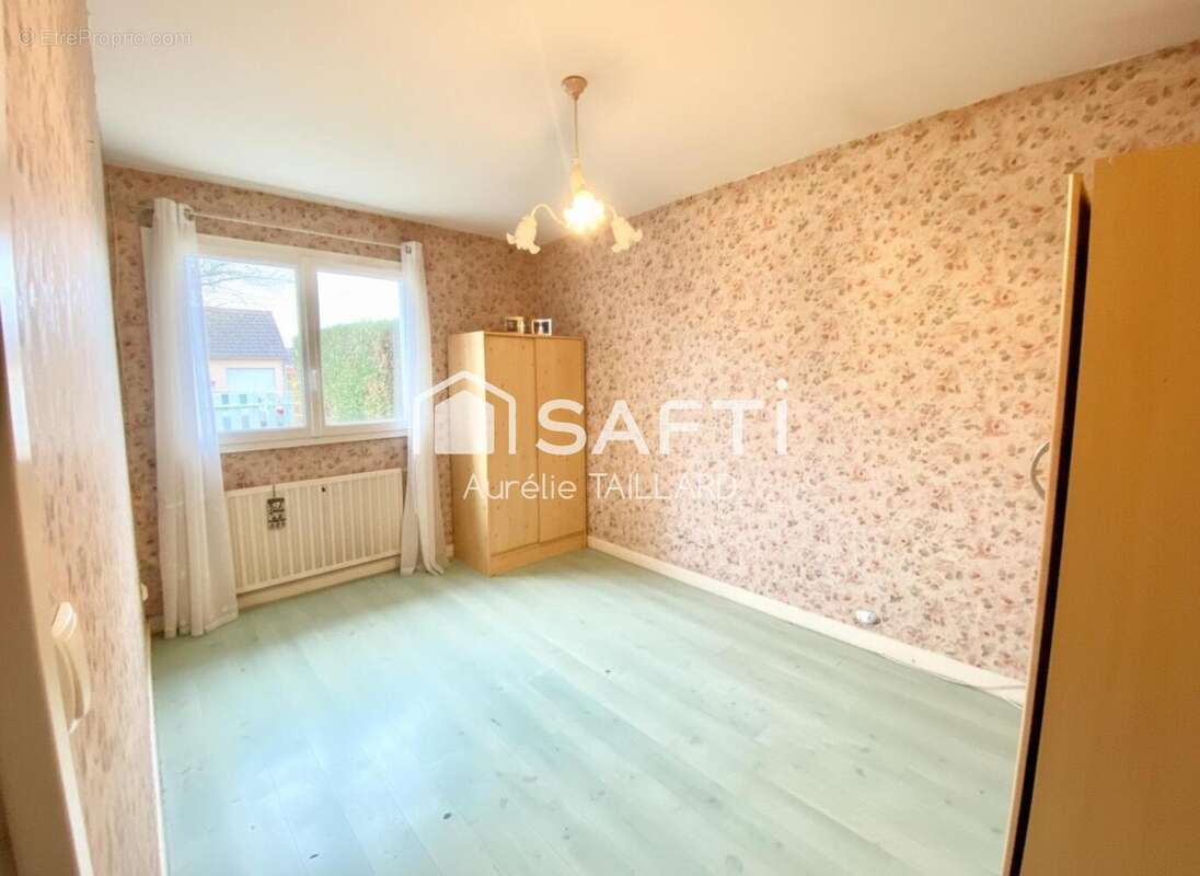 Maison 93 m² à Beaugency  - photo 7