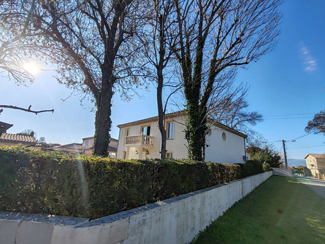 Maison à LIVRON-SUR-DROME