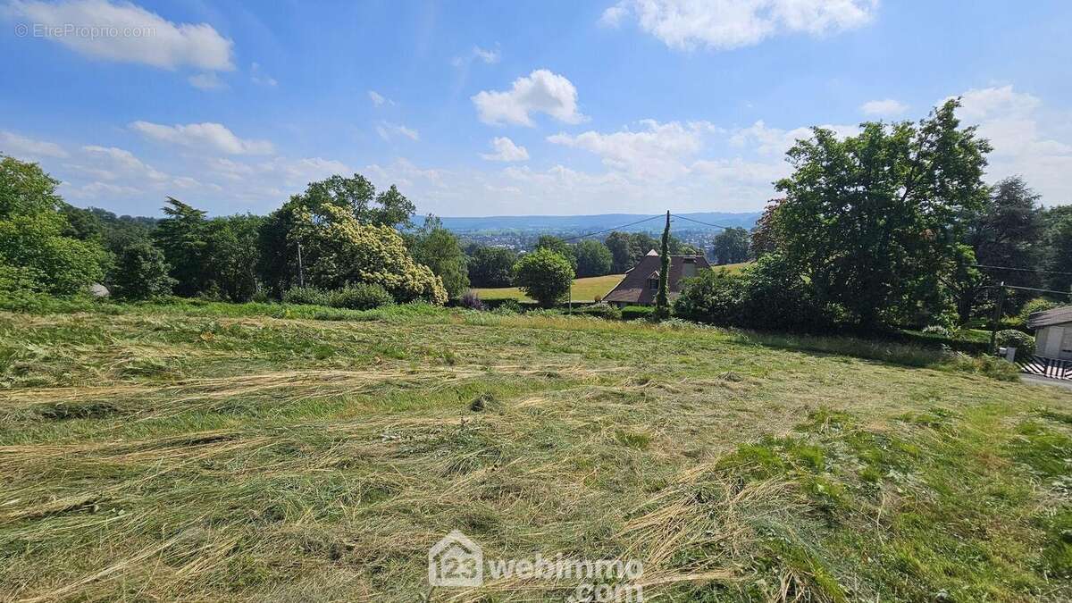 Terrain 1600 m² à Nay  - photo 6