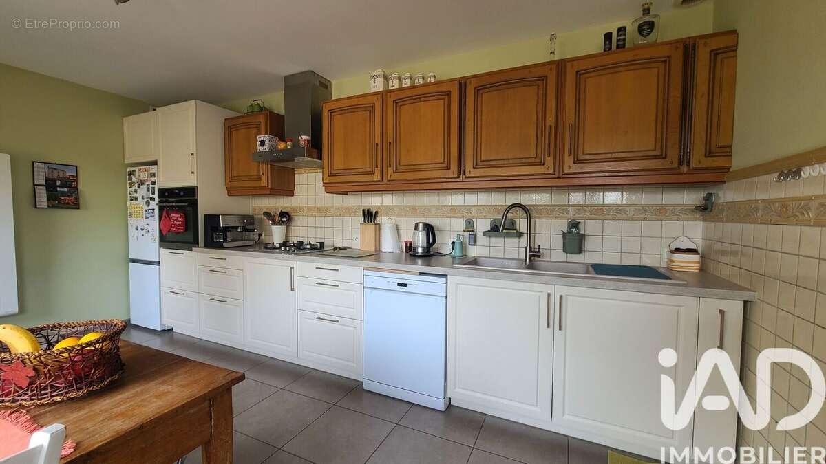 Maison 109 m² à Courleon  - photo 4