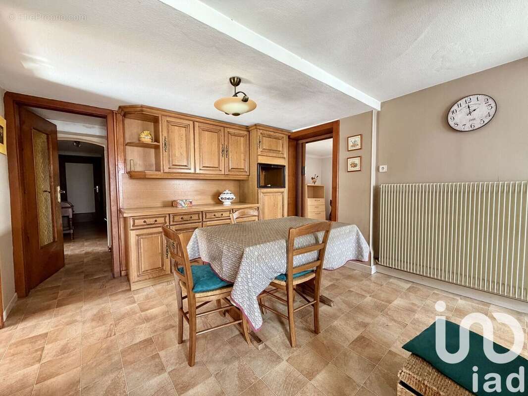Photo 3 - Maison à REDING