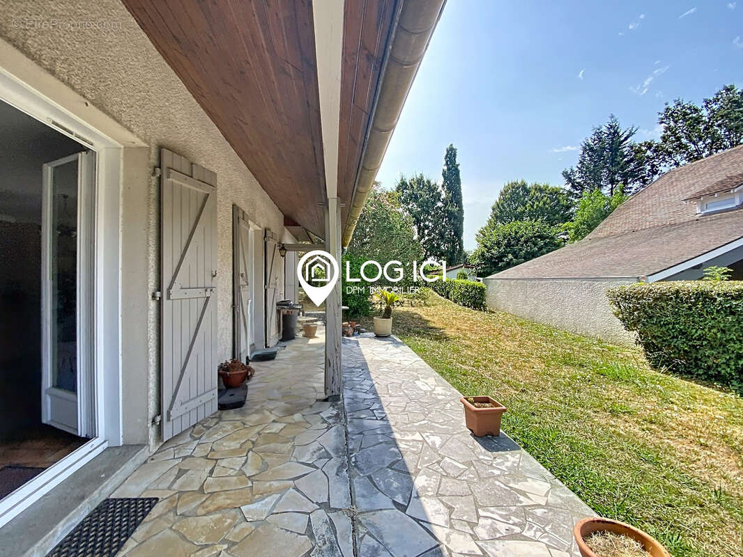 Superbe maison néo-béarnaise T4 secteur haut de Lons ! - photo 8