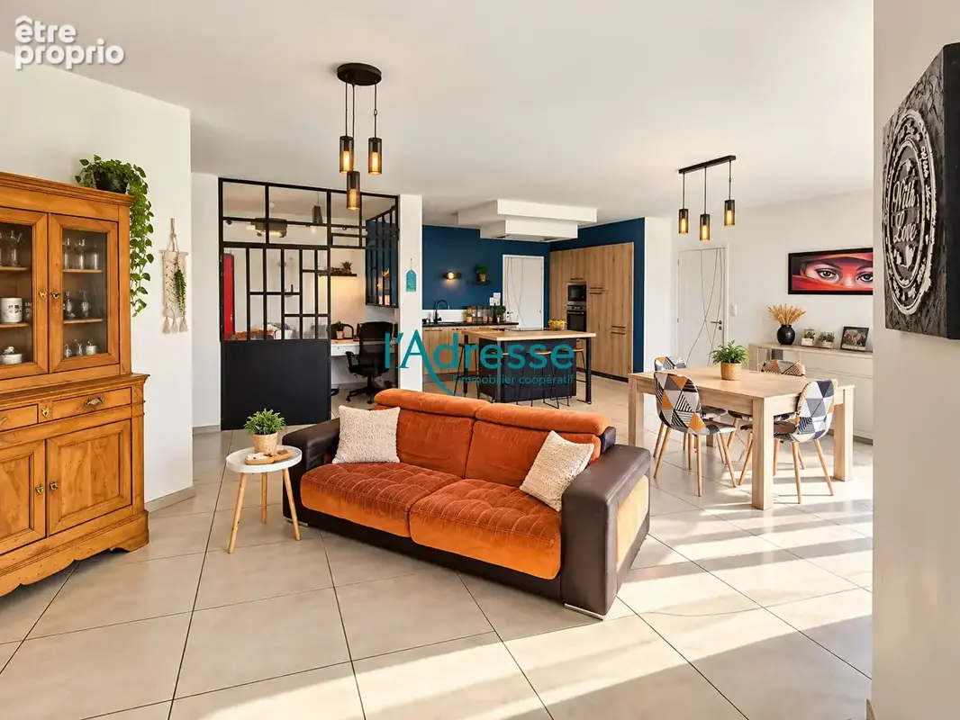 Maison 4 chambres et grand garage - photo 4