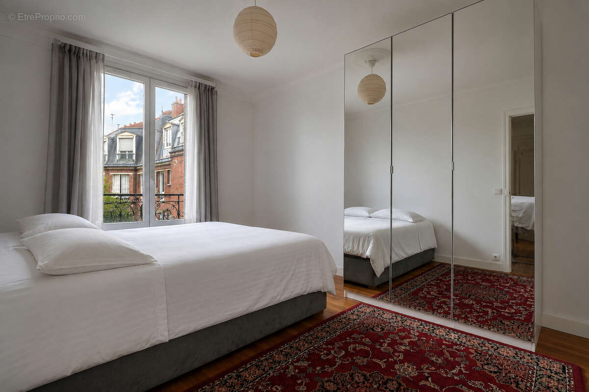 Appartement à COLOMBES