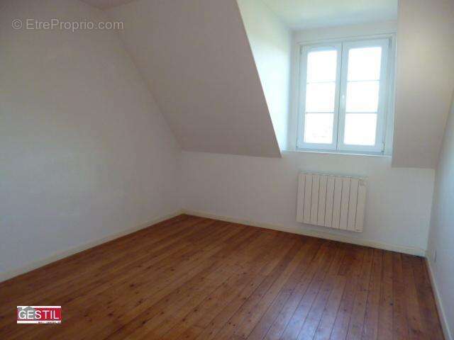 Appartement à SAINT-OUEN-L'AUMONE