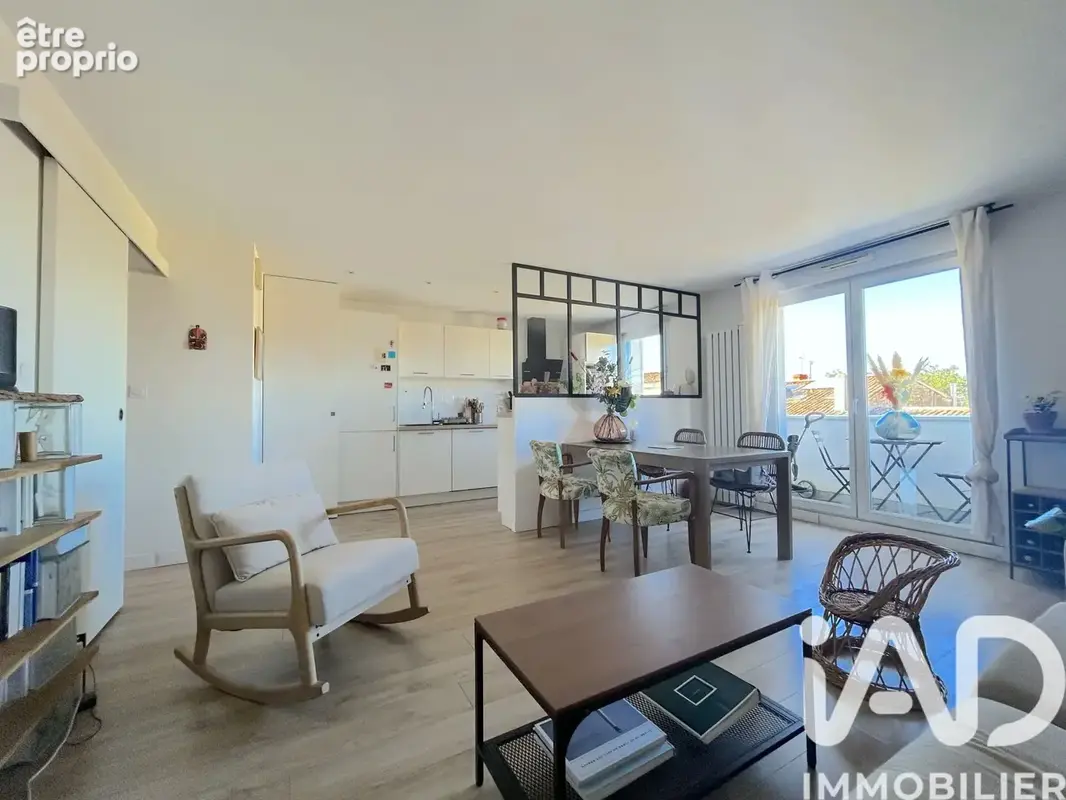 Photo 1 - Appartement à BORDEAUX