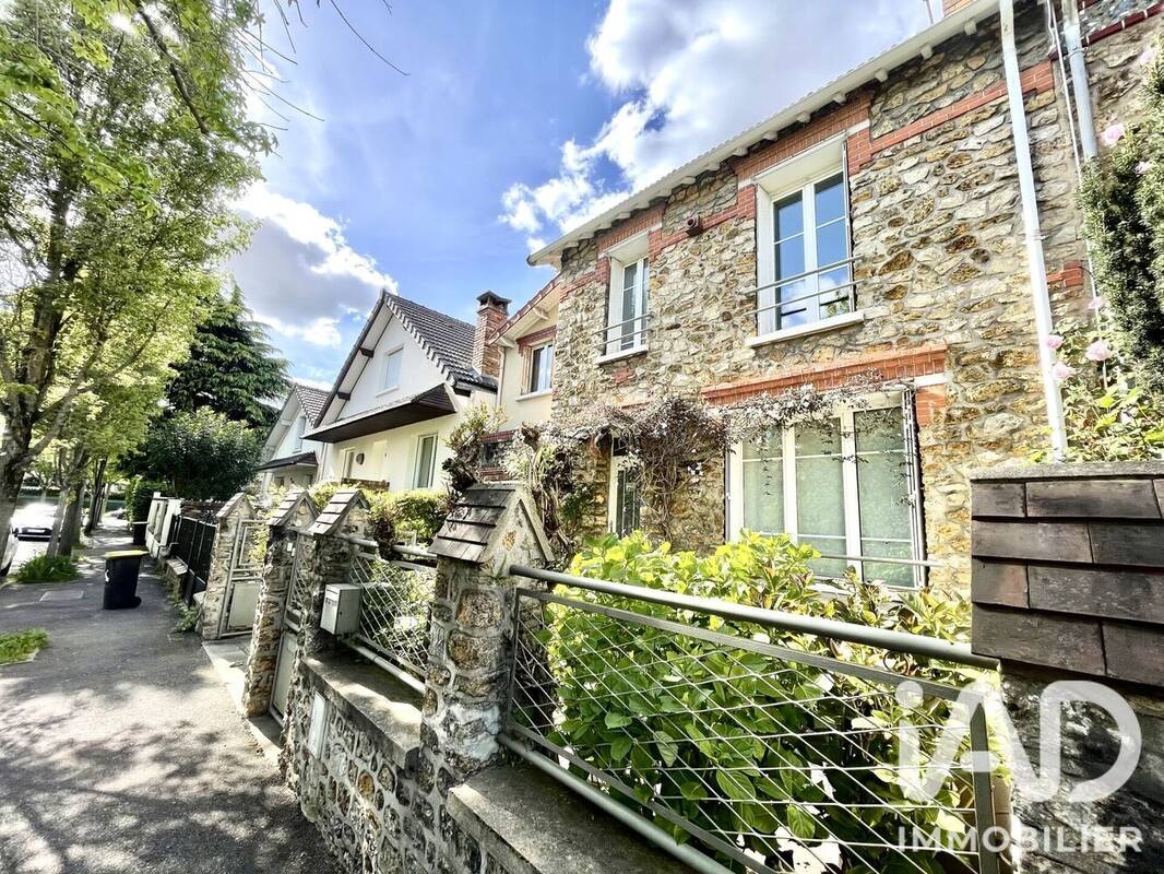 Photo 1 - Maison à THIAIS
