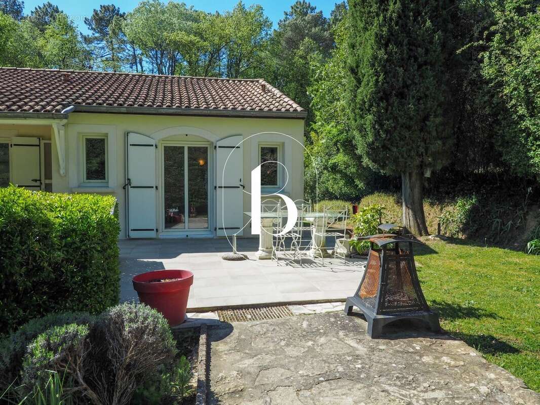 Maison à PONT-SAINT-ESPRIT