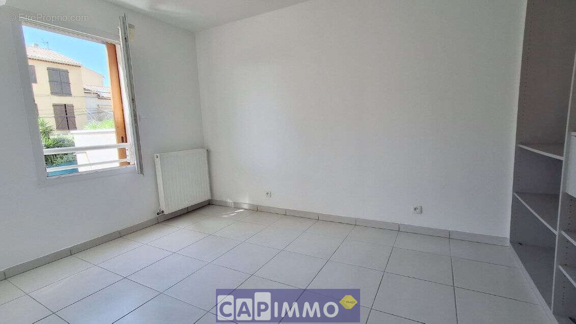 Appartement à LA VALETTE-DU-VAR