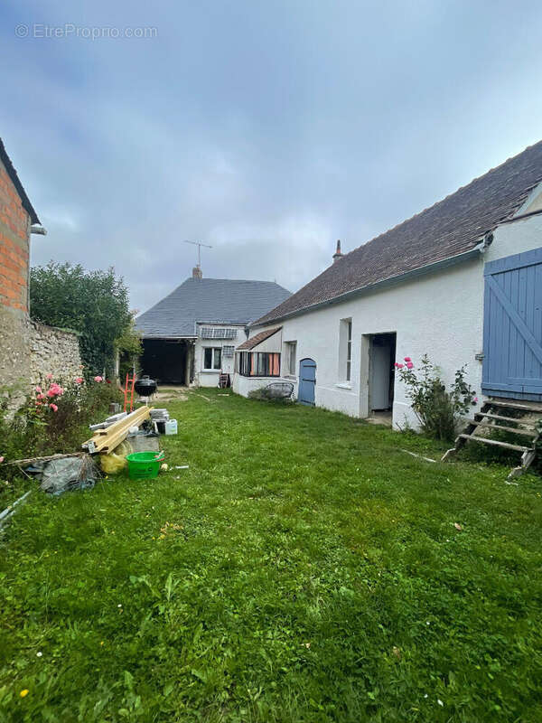 Maison à MAINVILLIERS