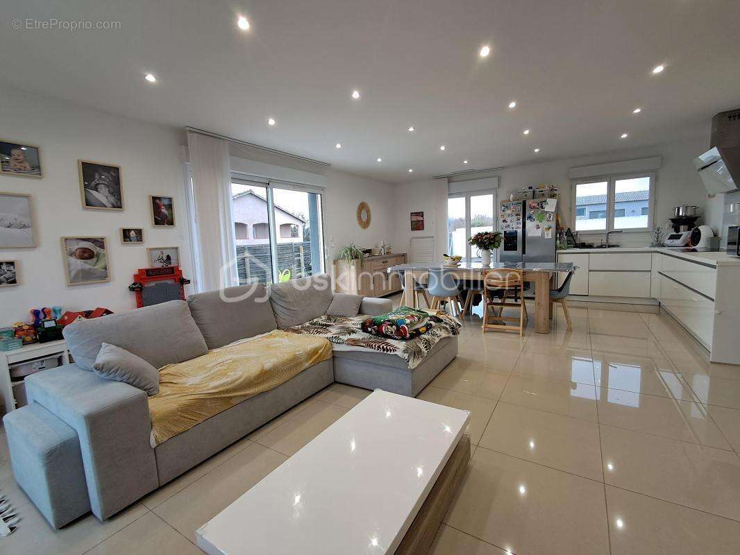 Maison à LABARTHE-INARD