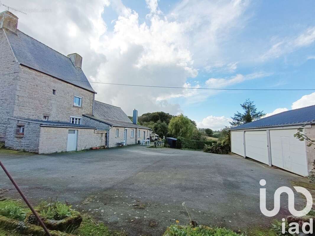 Photo 2 - Maison à SAINT-CONNAN