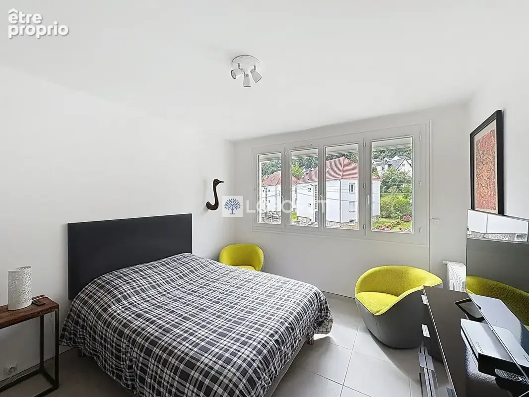 Appartement T3  rénové  - Vue  dégagée mer et ville - Proche centre - photo 8