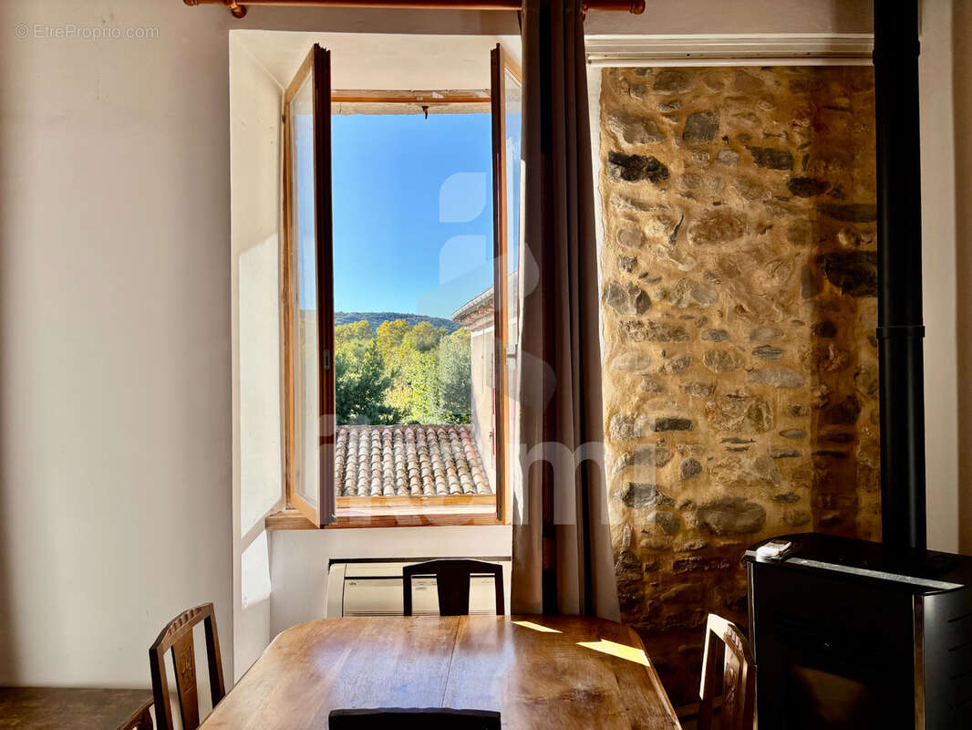 Appartement à SAINT-BAUZILLE-DE-PUTOIS