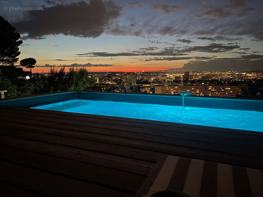 Maison à MARSEILLE-9E