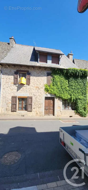 Maison 90 m² à Saint-Mamet-La-Salvetat  - photo 10