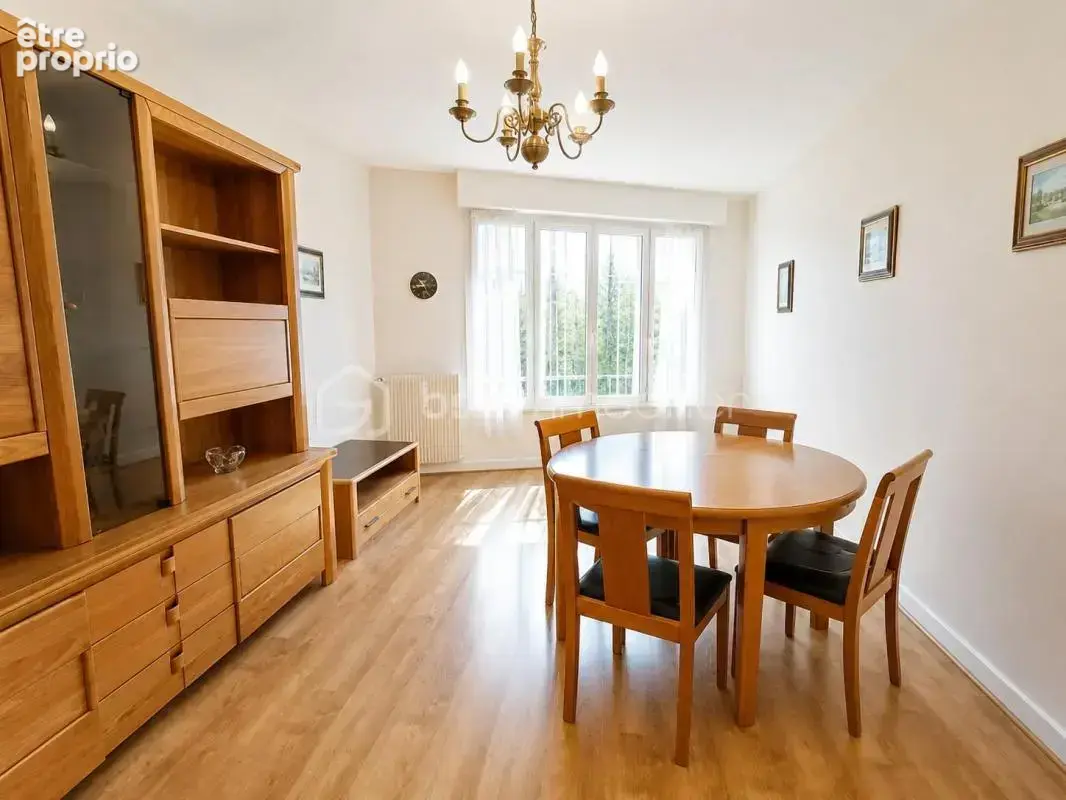 Appartement à VICHY