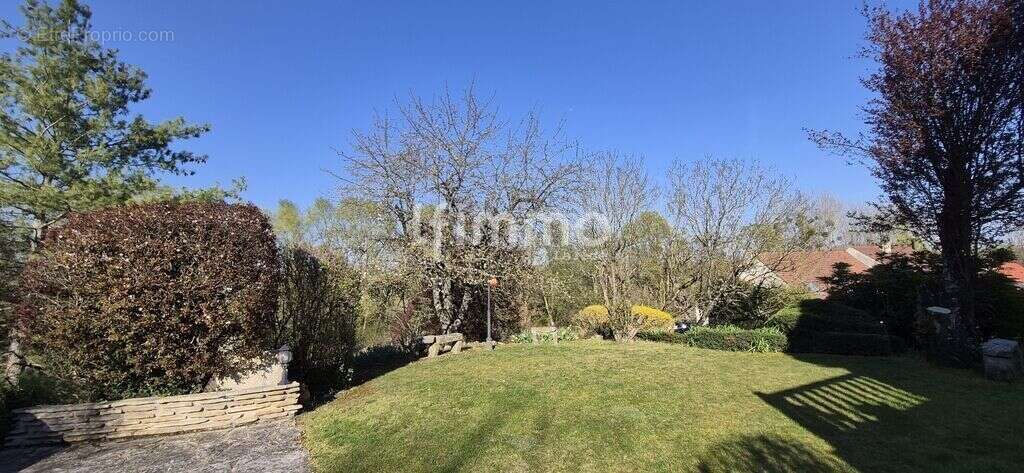 Propriété moderne & lumineuse avec piscine à Jablines - photo 24