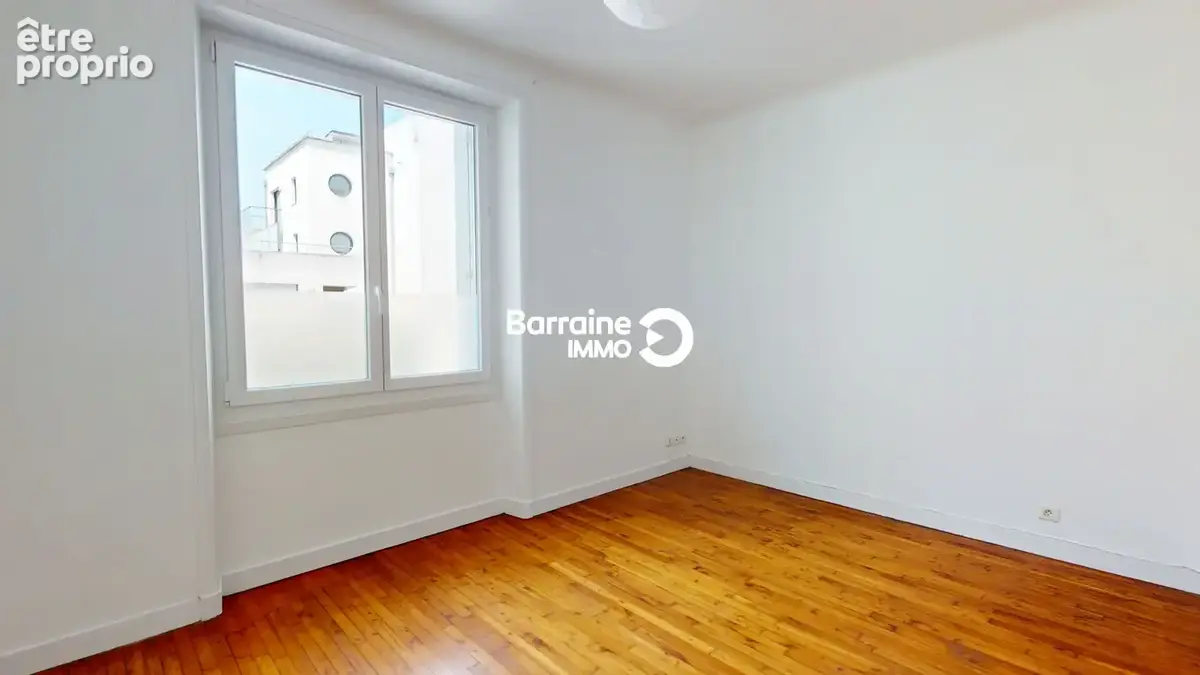 A vendre barraine immo - appartement t4 lumineux avec balcons  ascenseur - photo 15