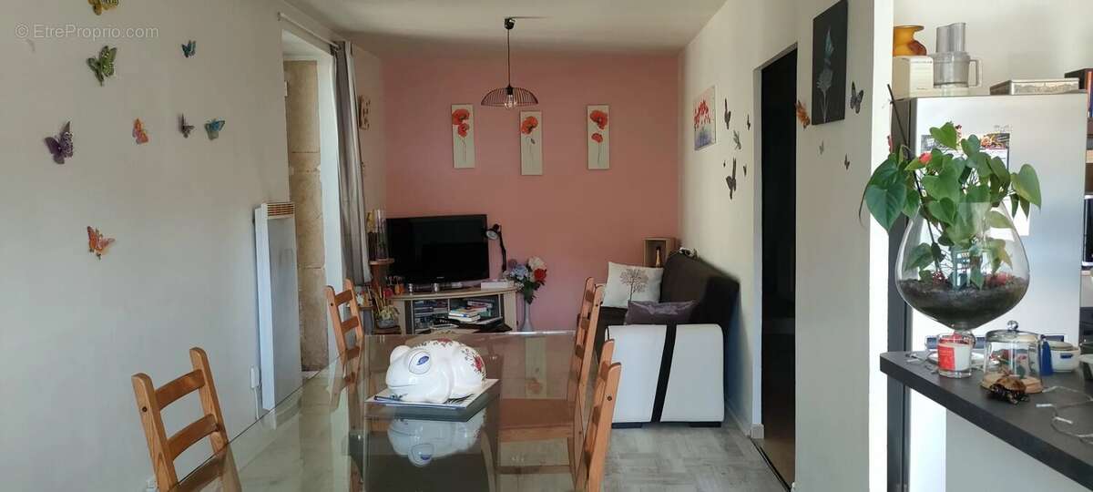 Maison à CHAROLLES