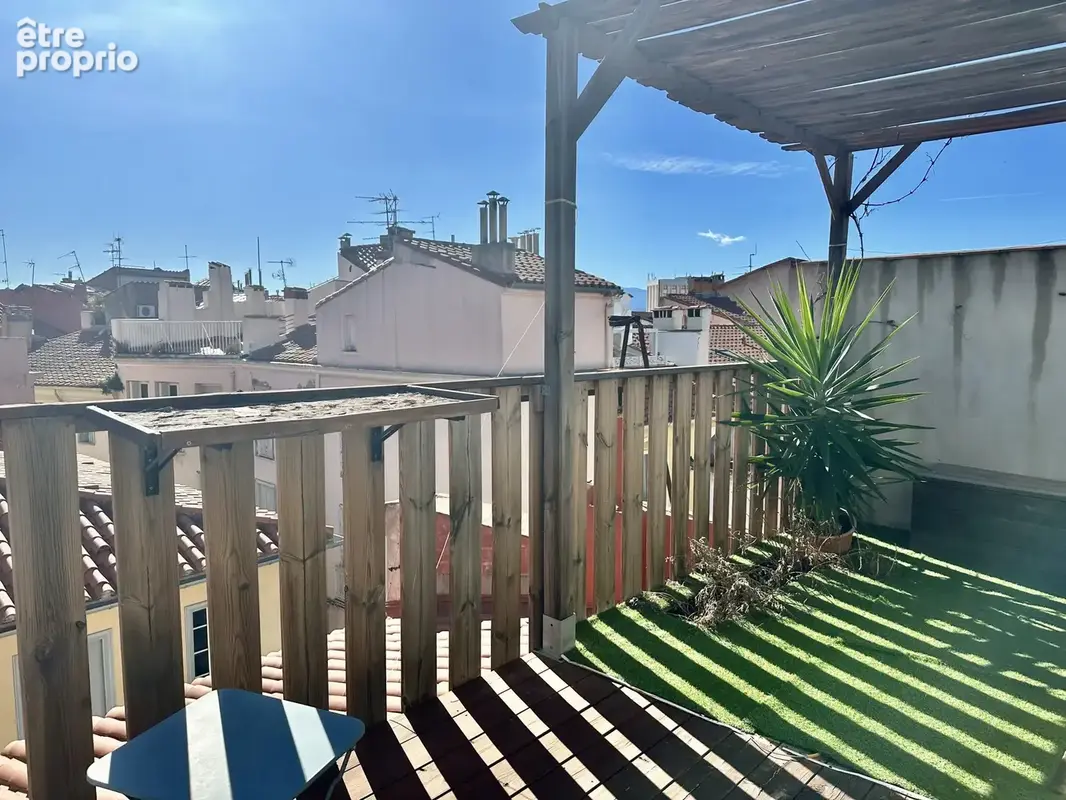 Vente lot de 2 appartements avec terrasse, rue de la cloche d'or, plein centre ville 66000 Perpignan. - photo 2