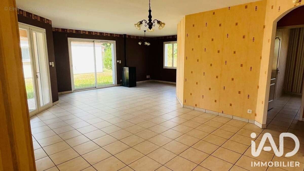 Photo 3 - Maison à MONTPON-MENESTEROL