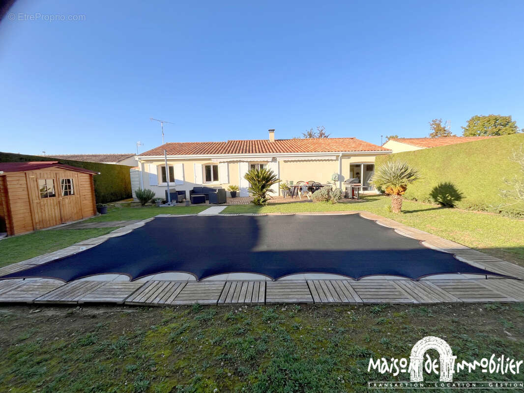 Maison à COGNAC