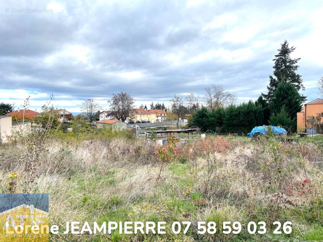 Terrain à BOEN