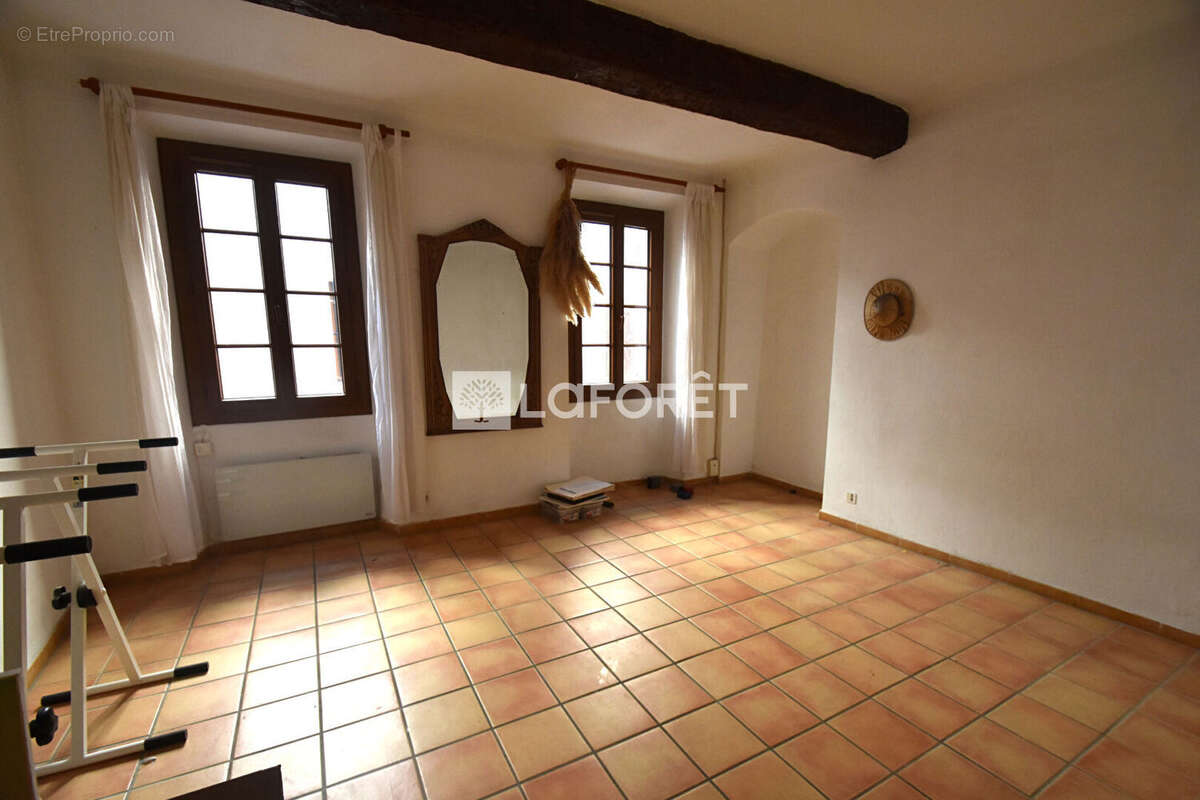 Appartement à MONTAUROUX