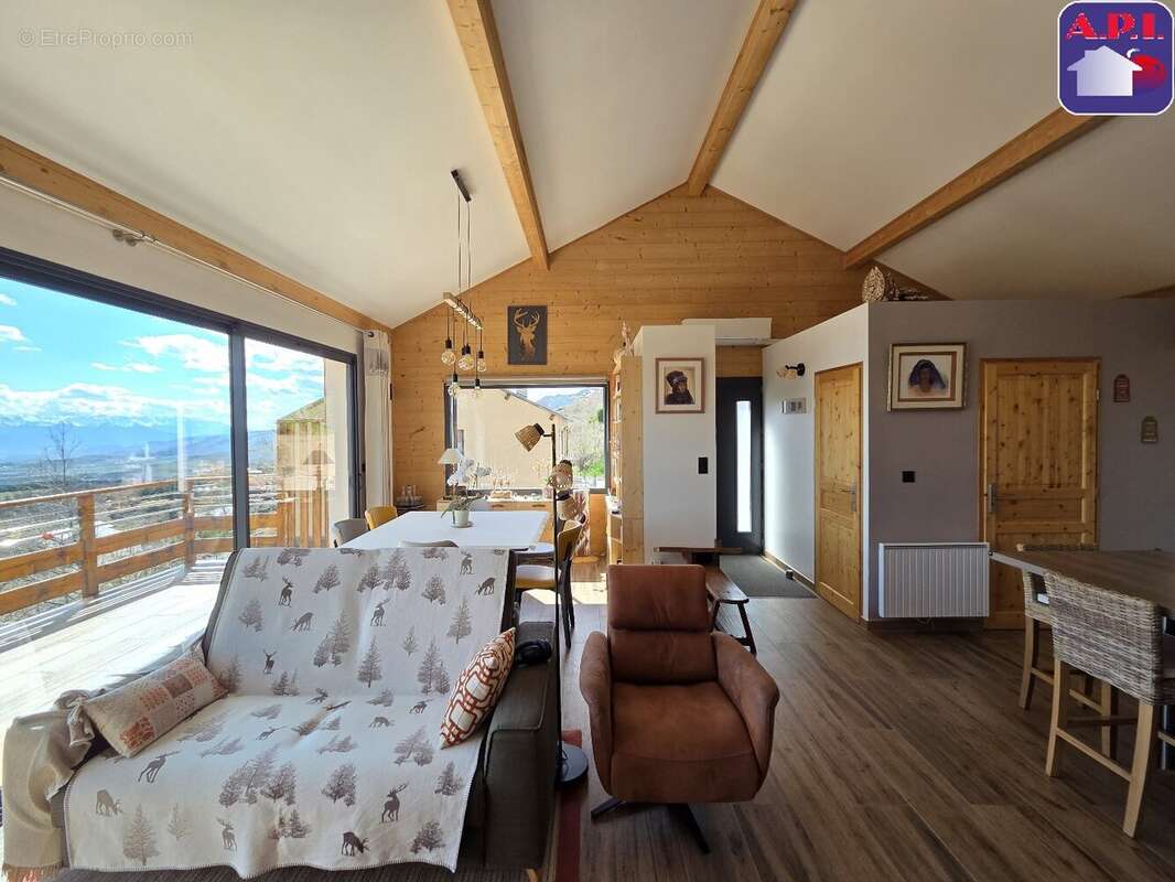 Maison à FONT-ROMEU-ODEILLO-VIA