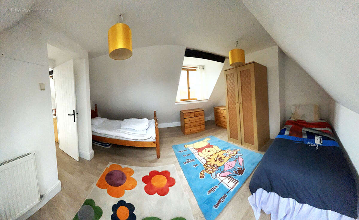 Maison à JANZE