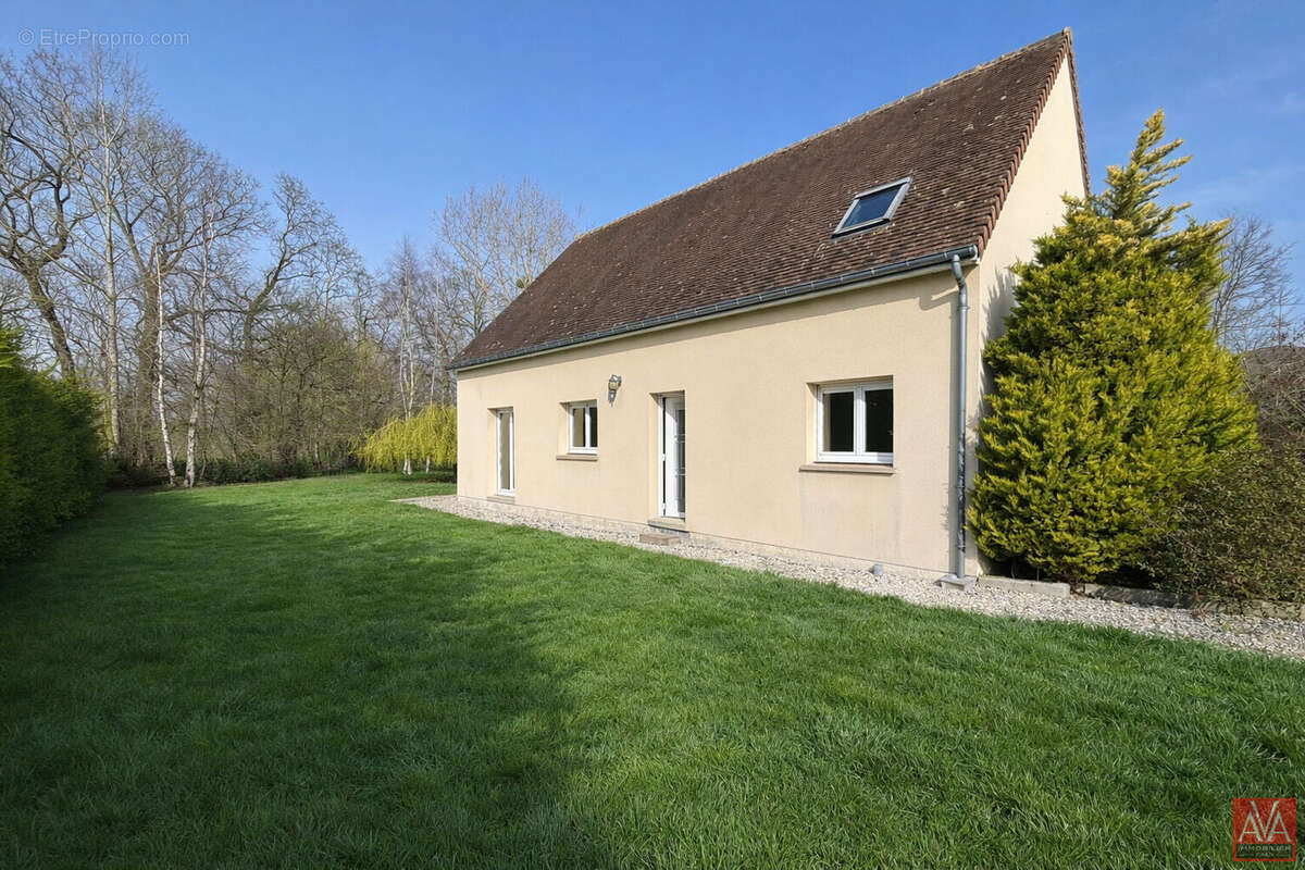 Maison à MONCEAUX-EN-BESSIN