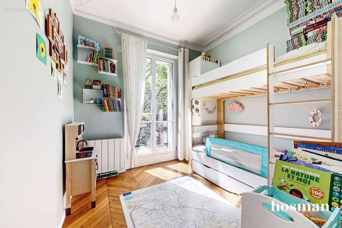 Appartement à PARIS-19E