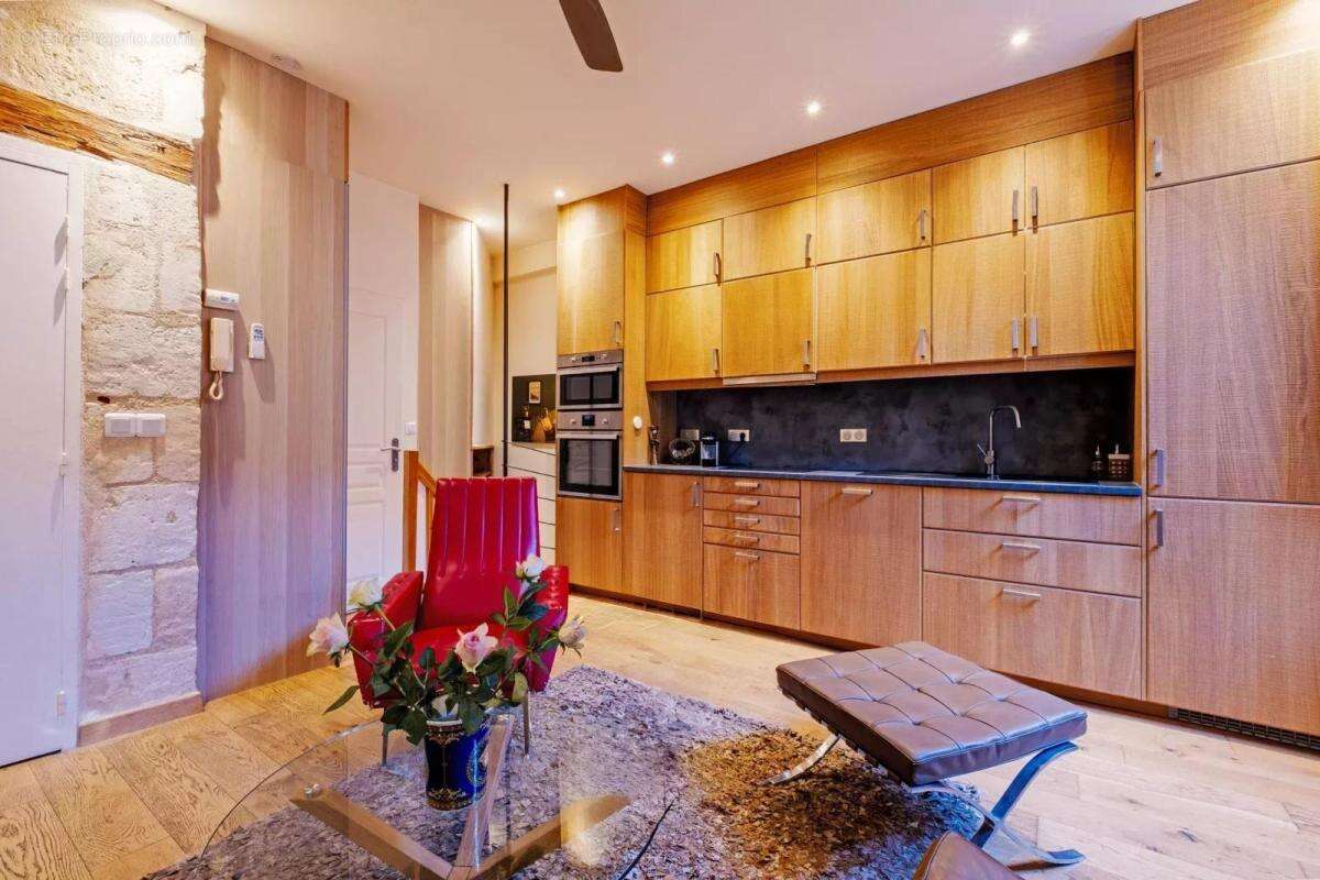 Appartement à BORDEAUX