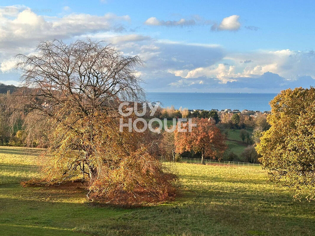 Appartement à TOURGEVILLE