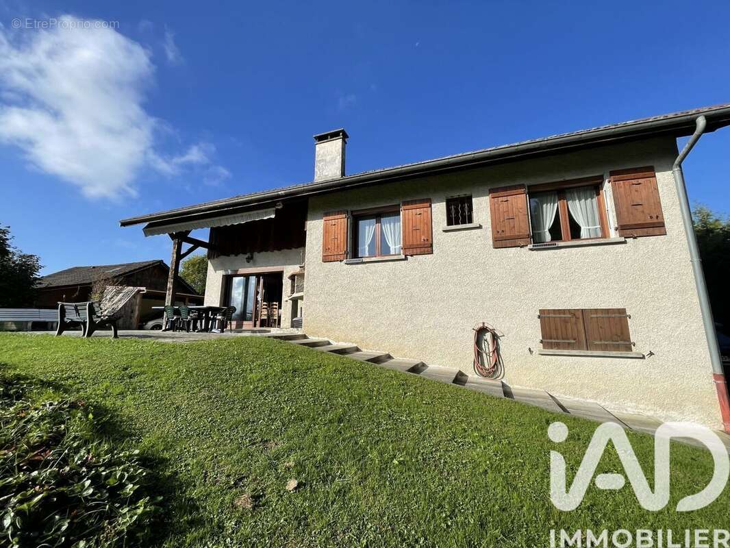 Maison 110 m² à Novalaise  - photo 4