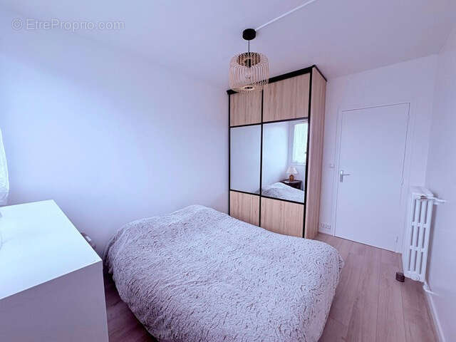 Appartement à BURES-SUR-YVETTE