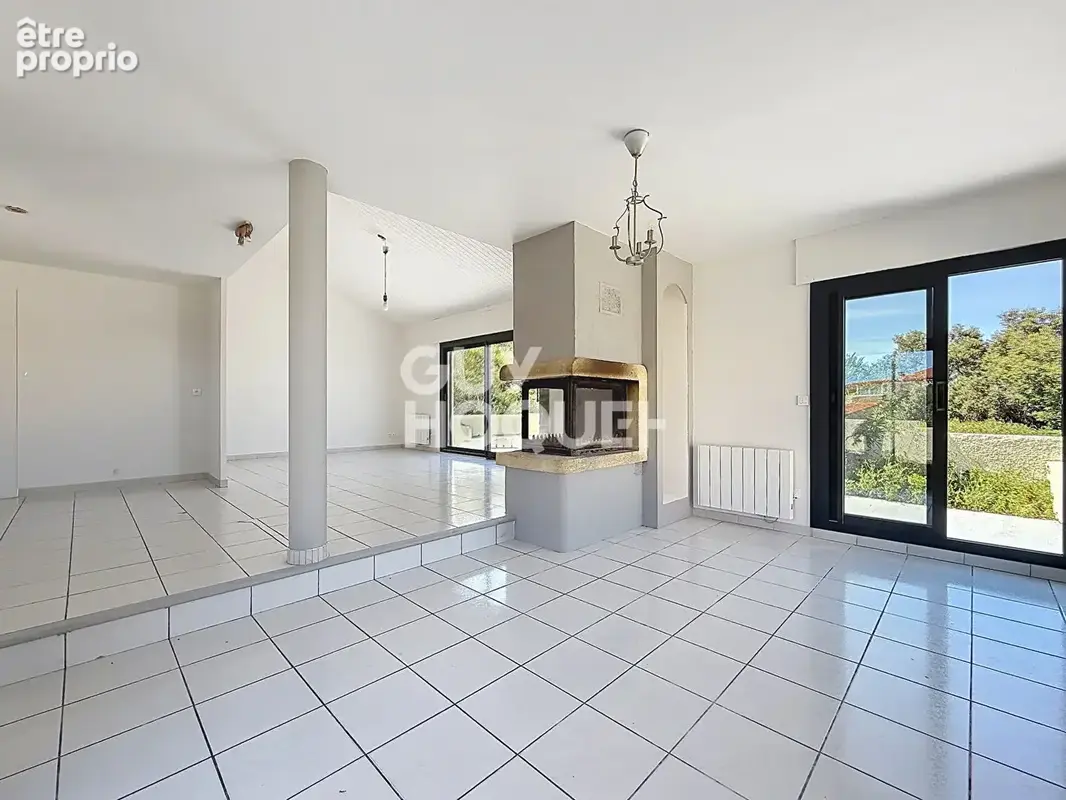 Maison 6 pièces avec vue mer exceptionnelle - A vendre à Port-Vendres (66660) - photo 4
