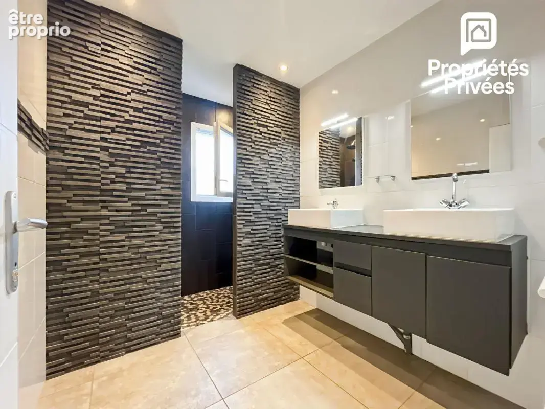 GAURIAGUET ? Une maison familiale pensée pour le confort et la convivialité - photo 5