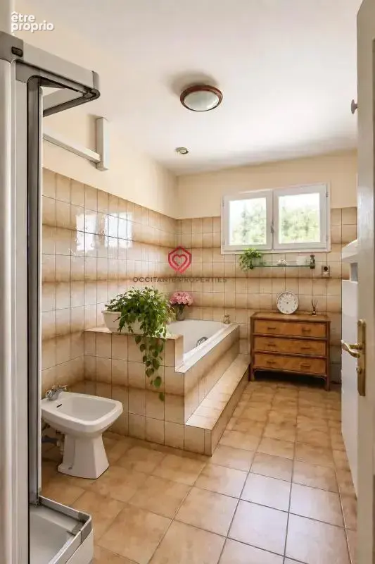 Villa de plain-pied avec piscine, tennis et plus de 2ha - photo 19