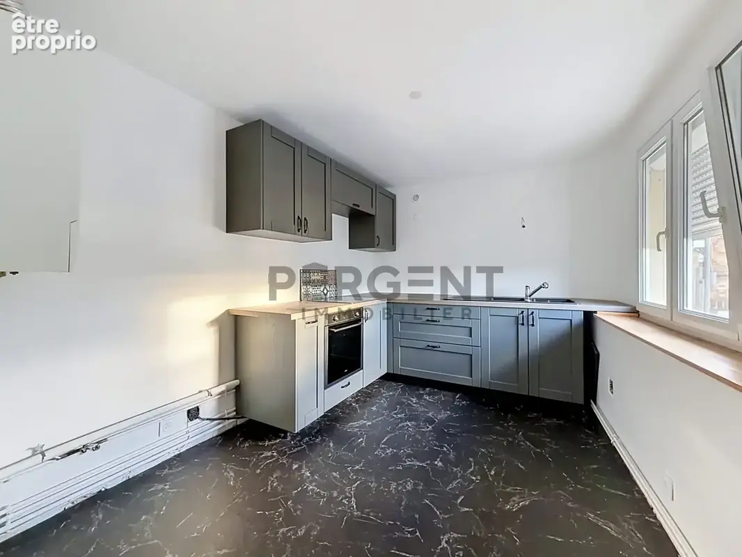 Appartement 220 m² à vendre à Montcy-Notre-Dame (08090) - photo 8