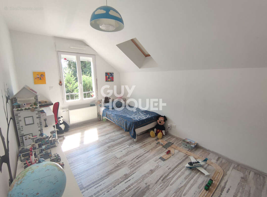 Maison à L'ETANG-LA-VILLE