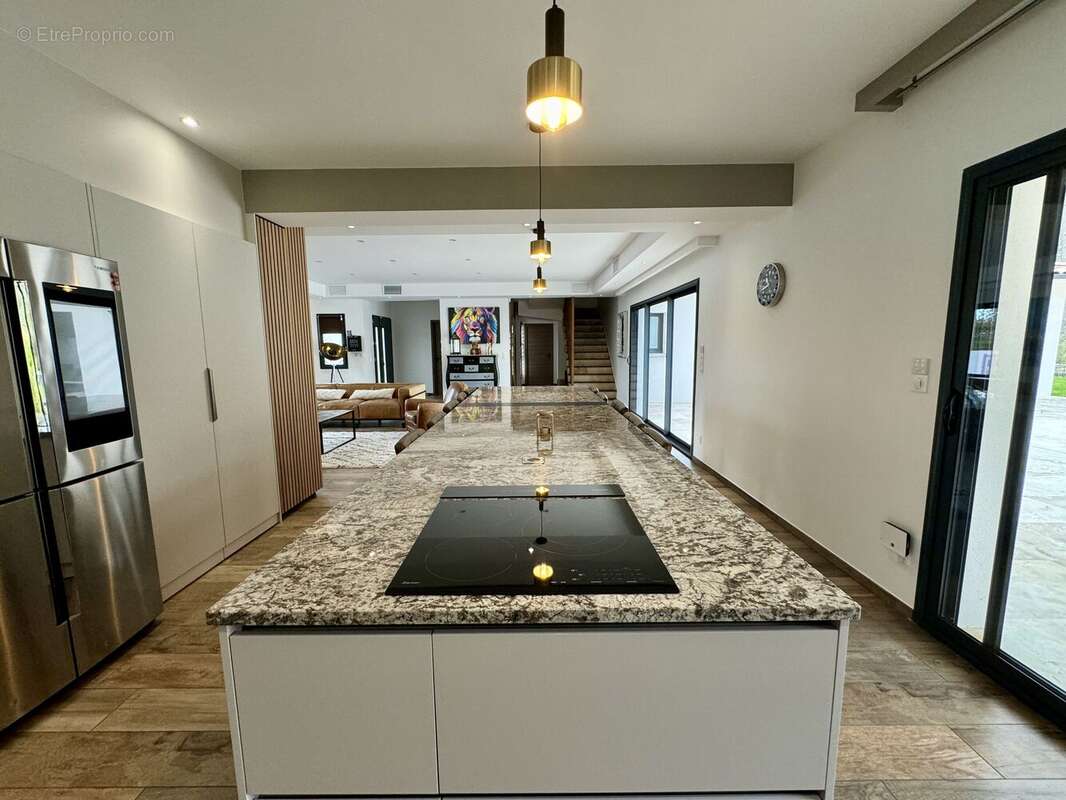 Photo 3 - Maison à COIMERES