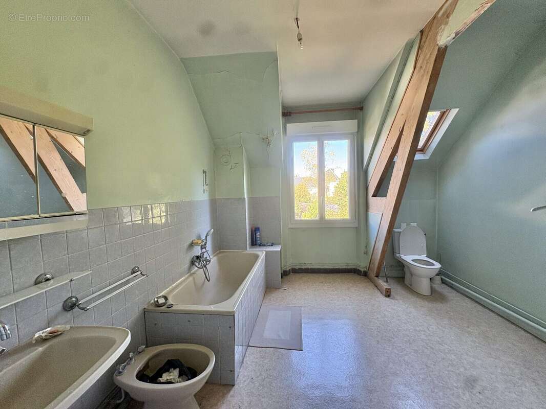 Maison 128 m² à Orleans  - photo 8