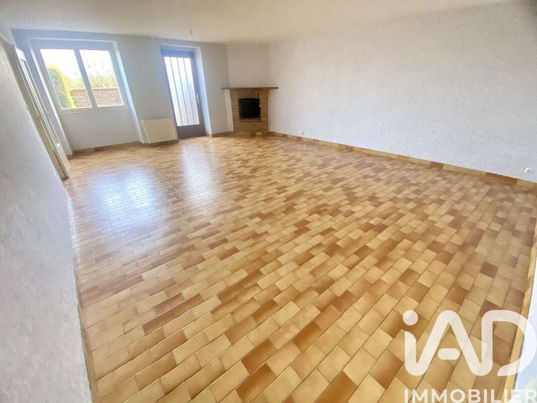 Photo 6 - Maison à SAINTE-SUZANNE
