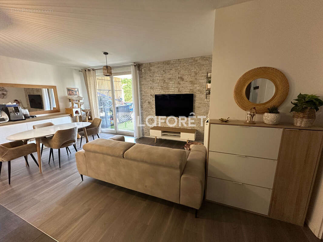 Appartement à BUSSY-SAINT-GEORGES